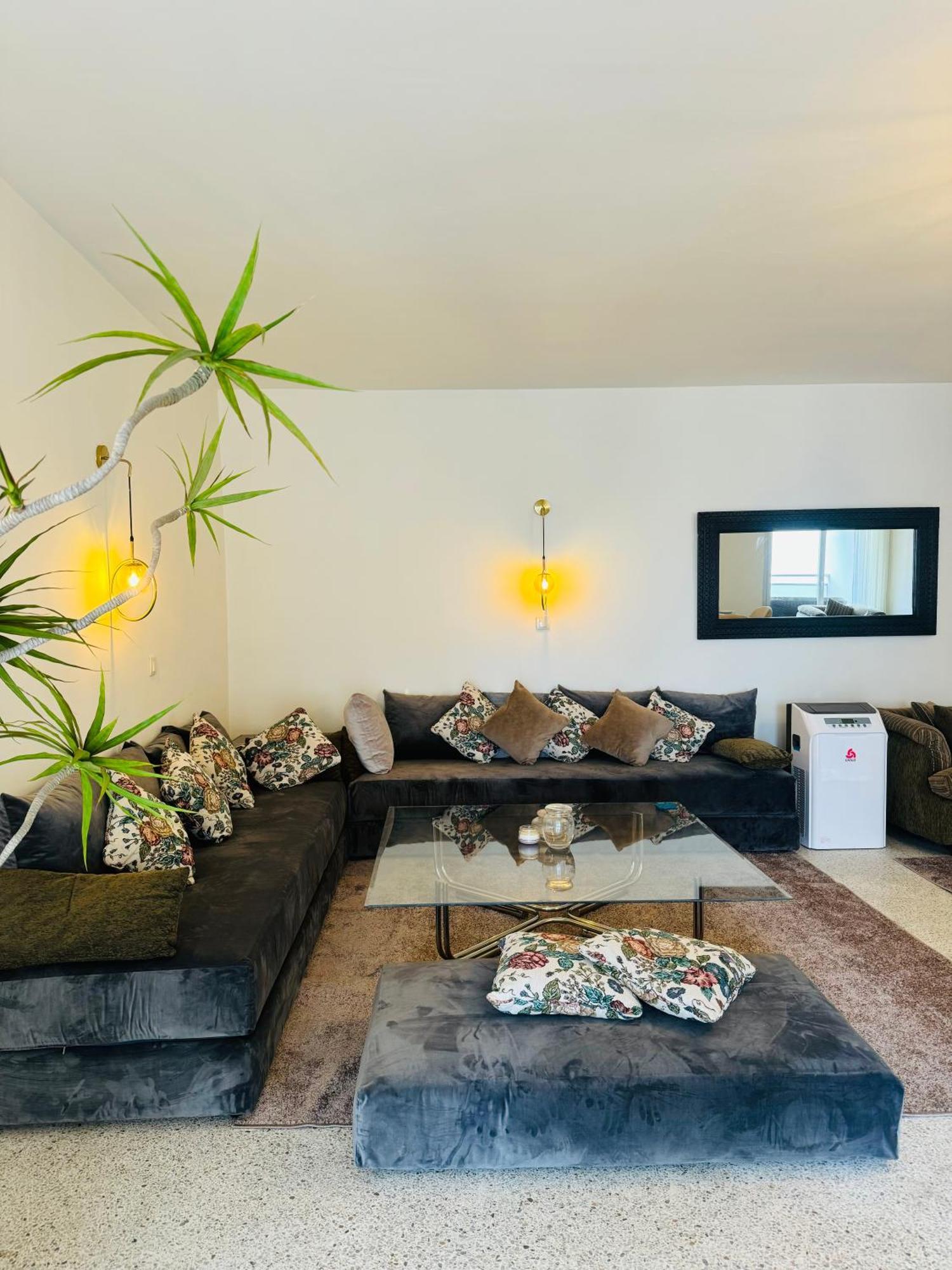 Appartement Spacieux - Bd Anfa Kazablanka Dış mekan fotoğraf